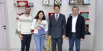 Hakan Oral’dan SMA Hastası Teoman Bebeğe Destek