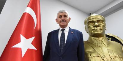 ''Şehit ve gazi olan tüm kahramanlarımızı rahmetle, şükranla anıyoruz.”