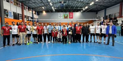 Voleybolda şampiyon Aşkale