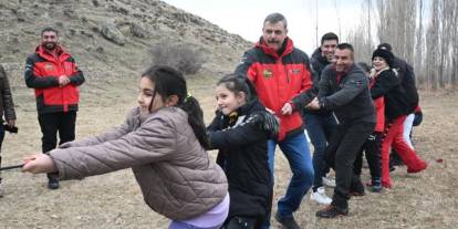 Engelleri doğa ile aştılar