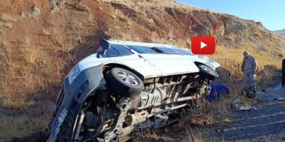 Erzurum'da öğretmenleri taşıyan servis minibüsü devrildi: 7 yaralı