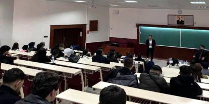 İktisadi idari bilimler fakültesi öğrencilerine kariyer tüyoları