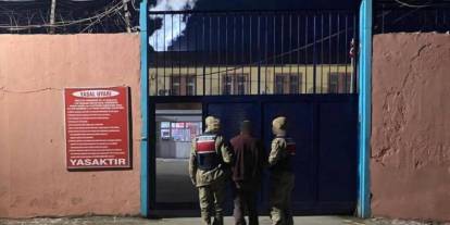 İspir'de firari FETÖ üyesi yakalandı