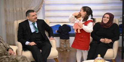 Şehidin ailesine vefa ziyareti