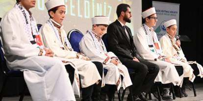 71 öğrencinin hafızlık gururu taçlandırıldı