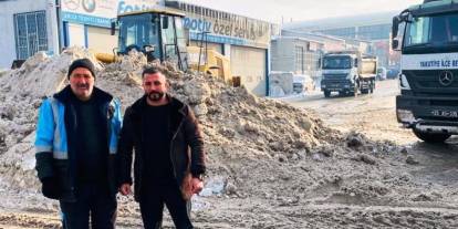 Emre Akdoğan sahada, esnaf rahatta: Sanayide kar engeli aşıldı