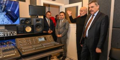 Vali Çiftçi’den "Dua" filmi yönetmenine ziyaret