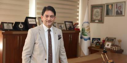 ETB Başkanı Hakan Oral'dan çalışan gazeteciler günü mesajı