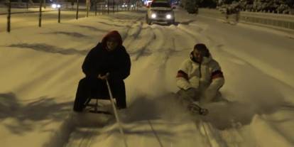 Erzurum'da off-roadçuların lastik ve kızaklı kar keyfi