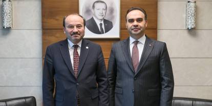 ETÜ Rektörü Çakmak, Bakan Kacır ile Erzurum’da çip üretimini görüştü