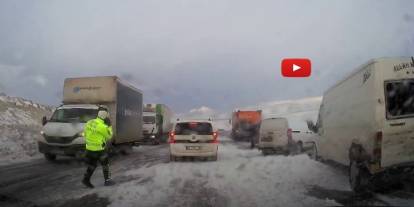 Erzurum’da etkili olan tipi çevre illerle olan ulaşımı aksatıyor