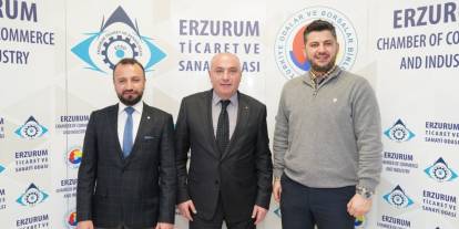 BAŞKAN ÖZAKALIN’A ZİYARET