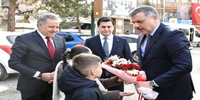 Vali Çiftçi'den Tortum Belediye Başkanı Yiğider'e nezaket ziyareti