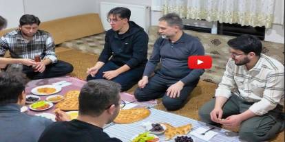 Sahur sofrasında öğrencileri yalnız bırakmadı