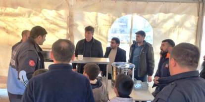 Pasinler Belediyesi’nden “İftarda Evdeyiz” Sıcak Aş İkramı…