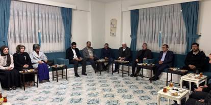 Erzurum'da iftar sofrasında anlamlı buluşma