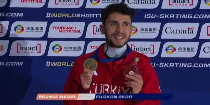 Furkan Akar’dan tarihi madalya