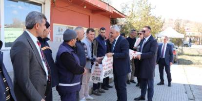 Başkan Çelebi personelle bayramlaştı