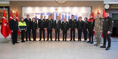 "Onların fedakârlık anlayışı her türlü takdirin üzerindedir"