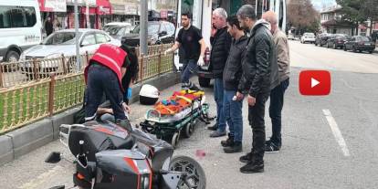 Erzurum'da otomobille çarpışan motosikletin sürücüsü yaralandı
