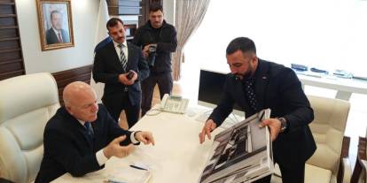 Emre Akdoğan'dan Başkan Sekmen'e ziyaret