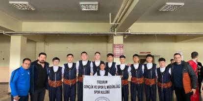 Halk Oyunlarında Erzurum Gençlik Spor ve EKTUD şampiyon