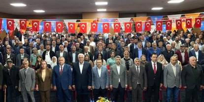 AK Parti’den Olur, Oltu ve Şenkaya Teşkilatlarında Bayramlaşma Coşkusu