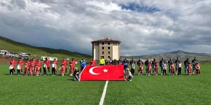 Tekman’da Mustafa Çiftçi futbol turnuvası şampiyonu Hürriyetspor oldu