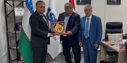 KGK üyesi Türk gazeteciler Ata yurdu Özbekistan’ı keşfettiler