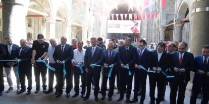 Çifte Minareli Medrese'de 15 Temmuz ruhunu yaşatan anlamlı sergi