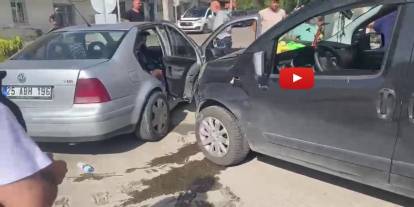 Trafik kazası anbean araç kamerasında
