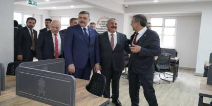 Bakan Çiftçi ve Bakan Tekin’den Palandöken Belediyesi’ne övgü