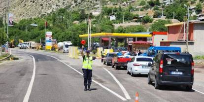 Erzurum’da jandarma suçluya nefes aldırmıyor